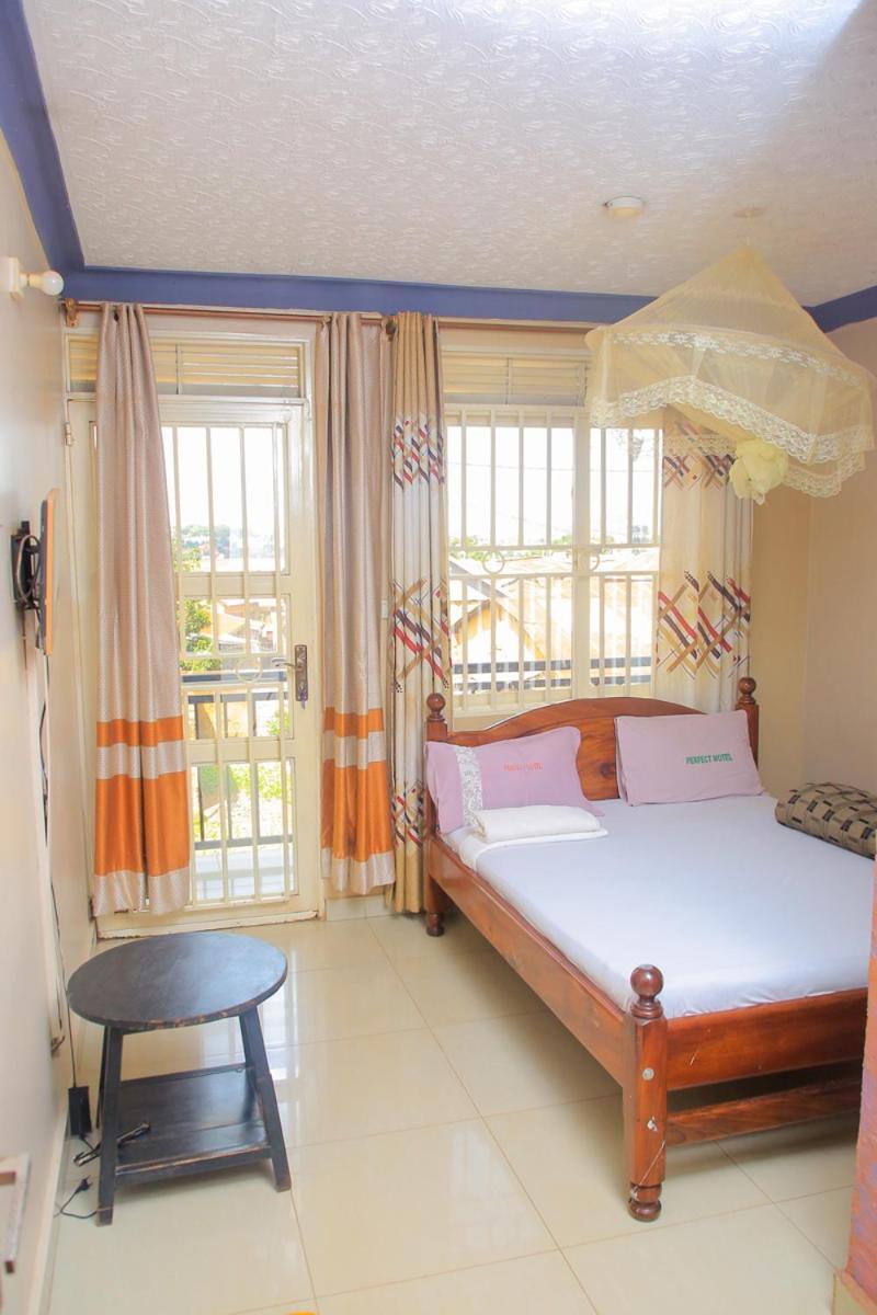 Perfect Motel Kampala Eksteriør bilde
